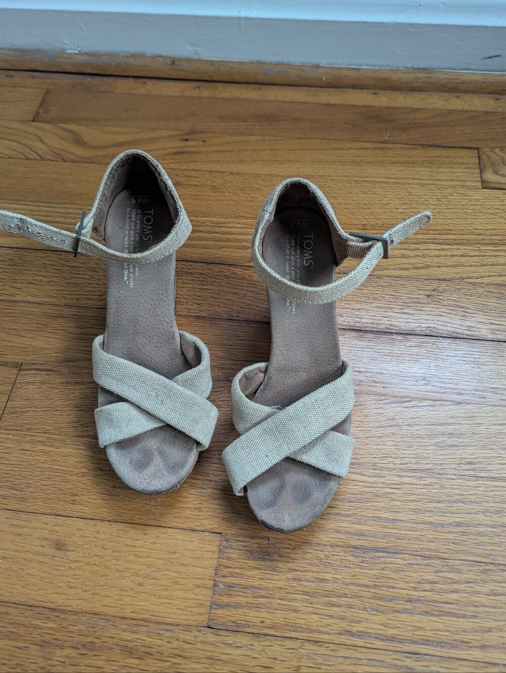 TOMS Sienna Women's Wedges Beige Tan Ankle-Strap Sandals